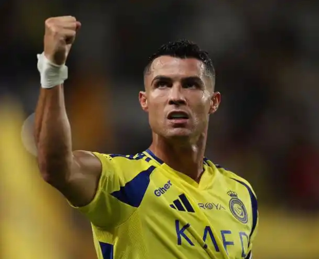  C罗连续十五场比赛得分超过高光表现，MAD挑战极限！九游体育官网